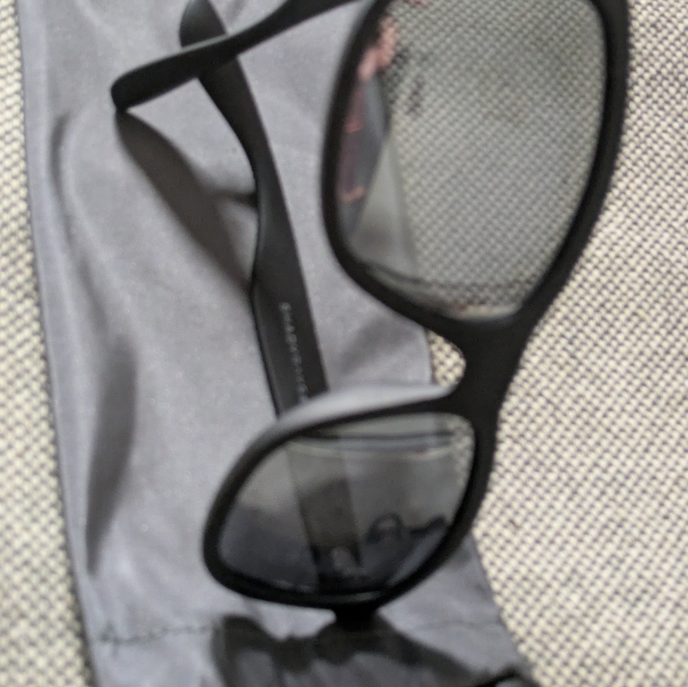 Shady Rays Polarized UV 400Black Sunglasses with Nylon Case - Picture 9 of 11